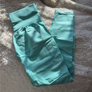 NVGTN contour seamless leggings mint